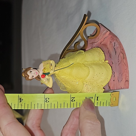 Disney Belle Beauty and the beast 2006 Christmas Ornament - Picture 9 of 9